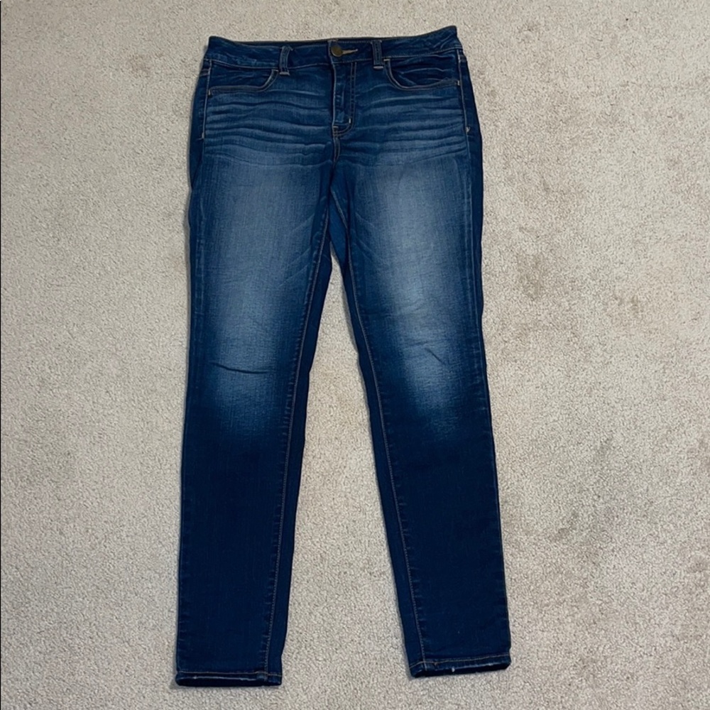 SOLD: Hi-Rise Jegging Super Stretch Jeans